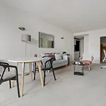 Londwell Knightsbridge & Harrods Luxury Balcony Apartment